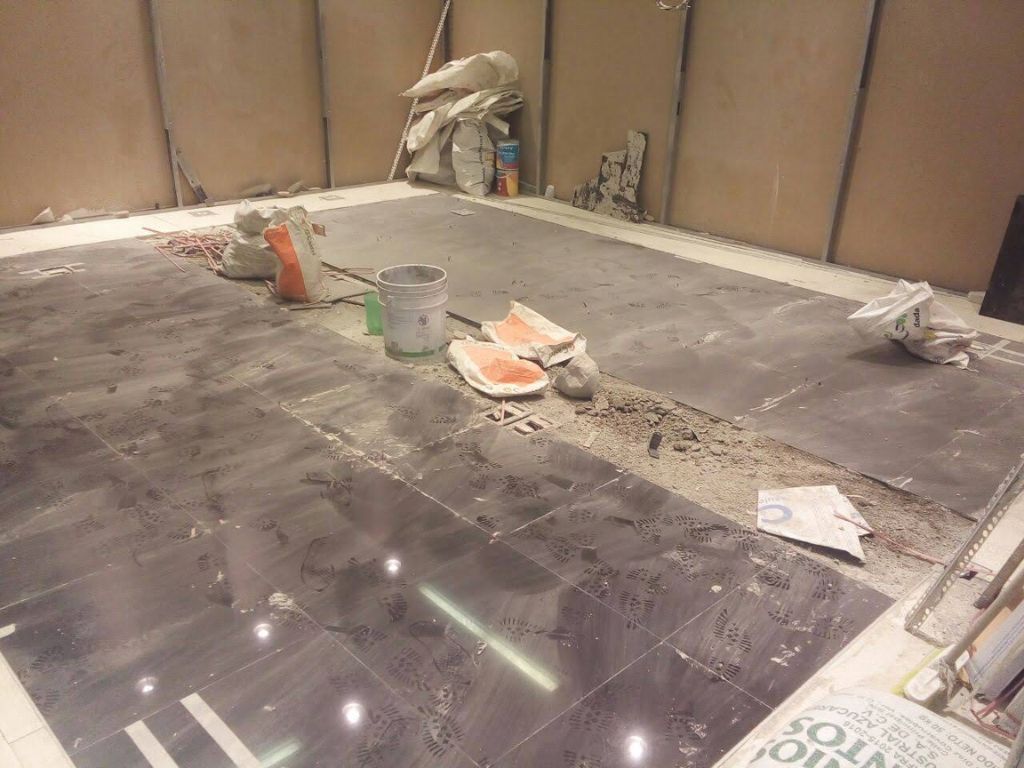 Colocación piso de porcelanato vendor Dior ph